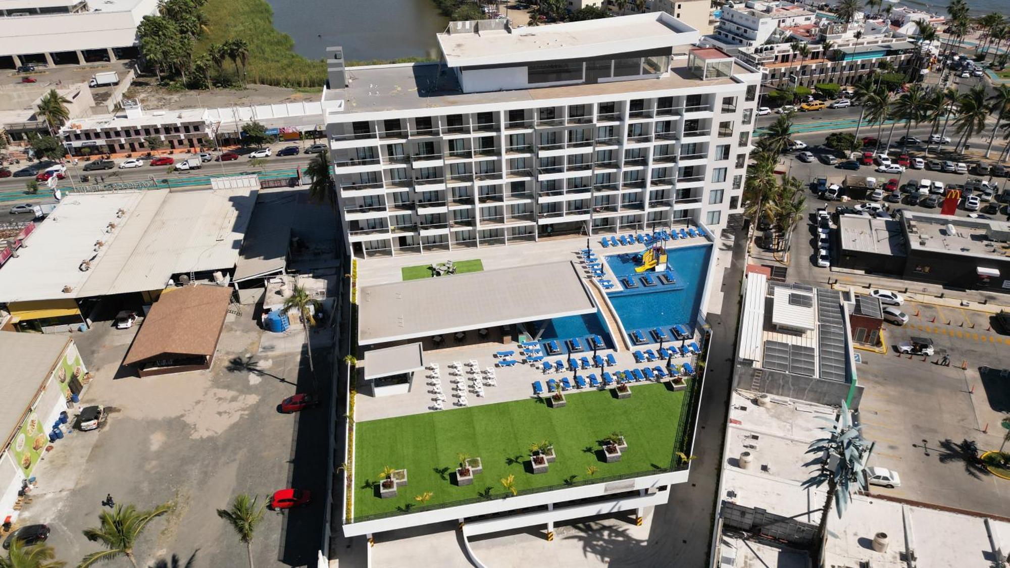 High Garden Grand Hotel Mazatlan Bagian luar foto